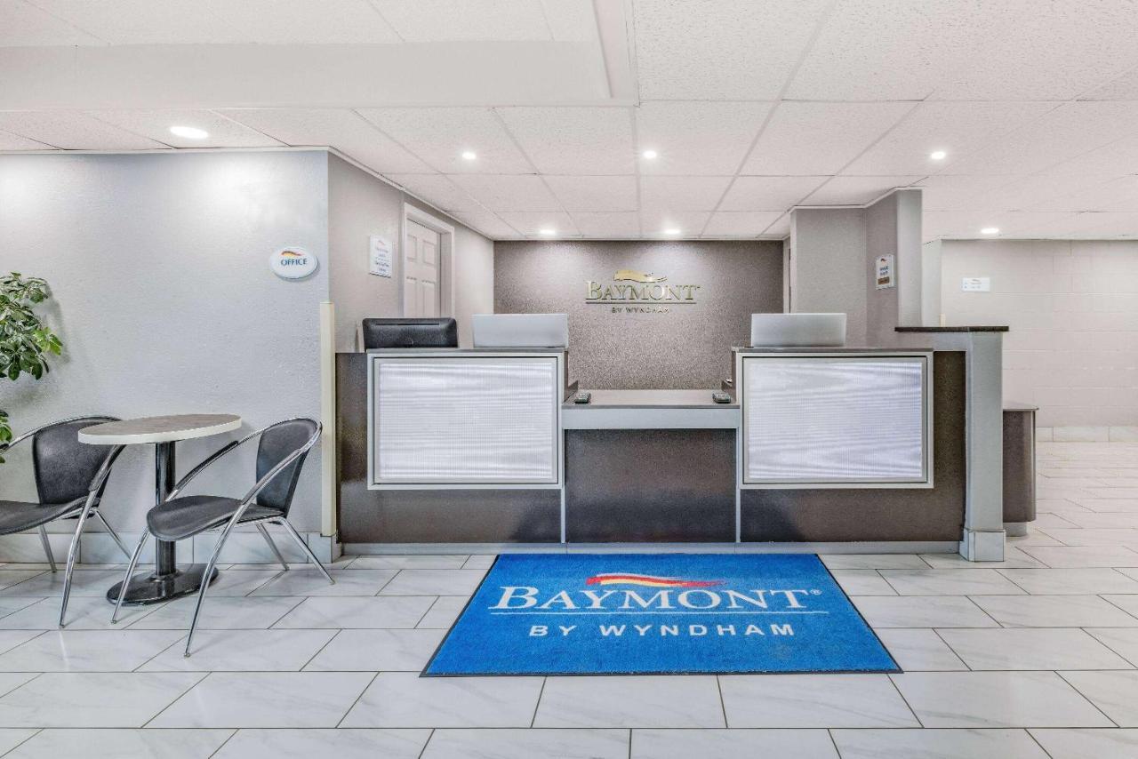 Baymont By Wyndham Gillette Hotell Eksteriør bilde
