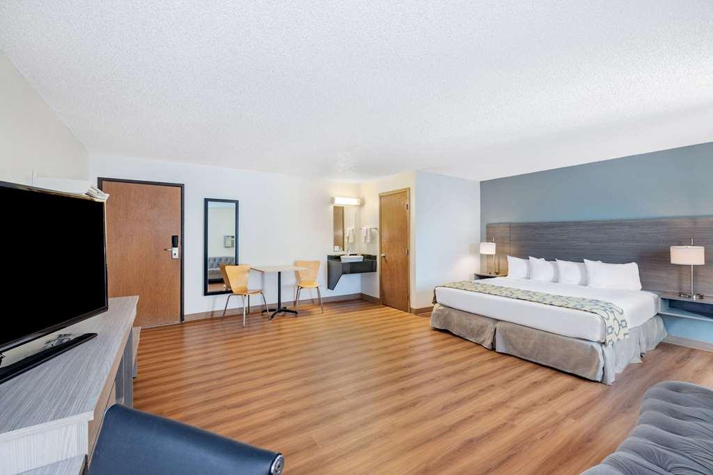 Baymont By Wyndham Gillette Hotell Rom bilde